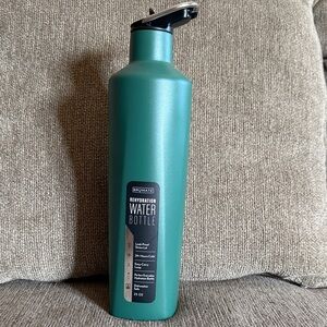 Green Rehydration Water Bottle